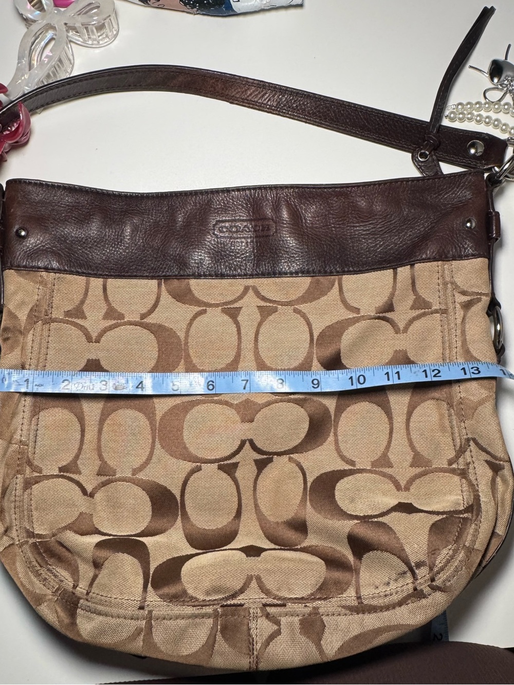 2010 Coach Signature Zoe Hobo Shoulder Bag - Picture 6 of 8